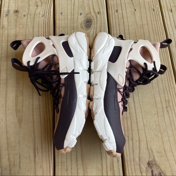 NWOT Nike Air Footscape Mid Utility Pink Running Shoes Size 7 - Picture 5 of 10